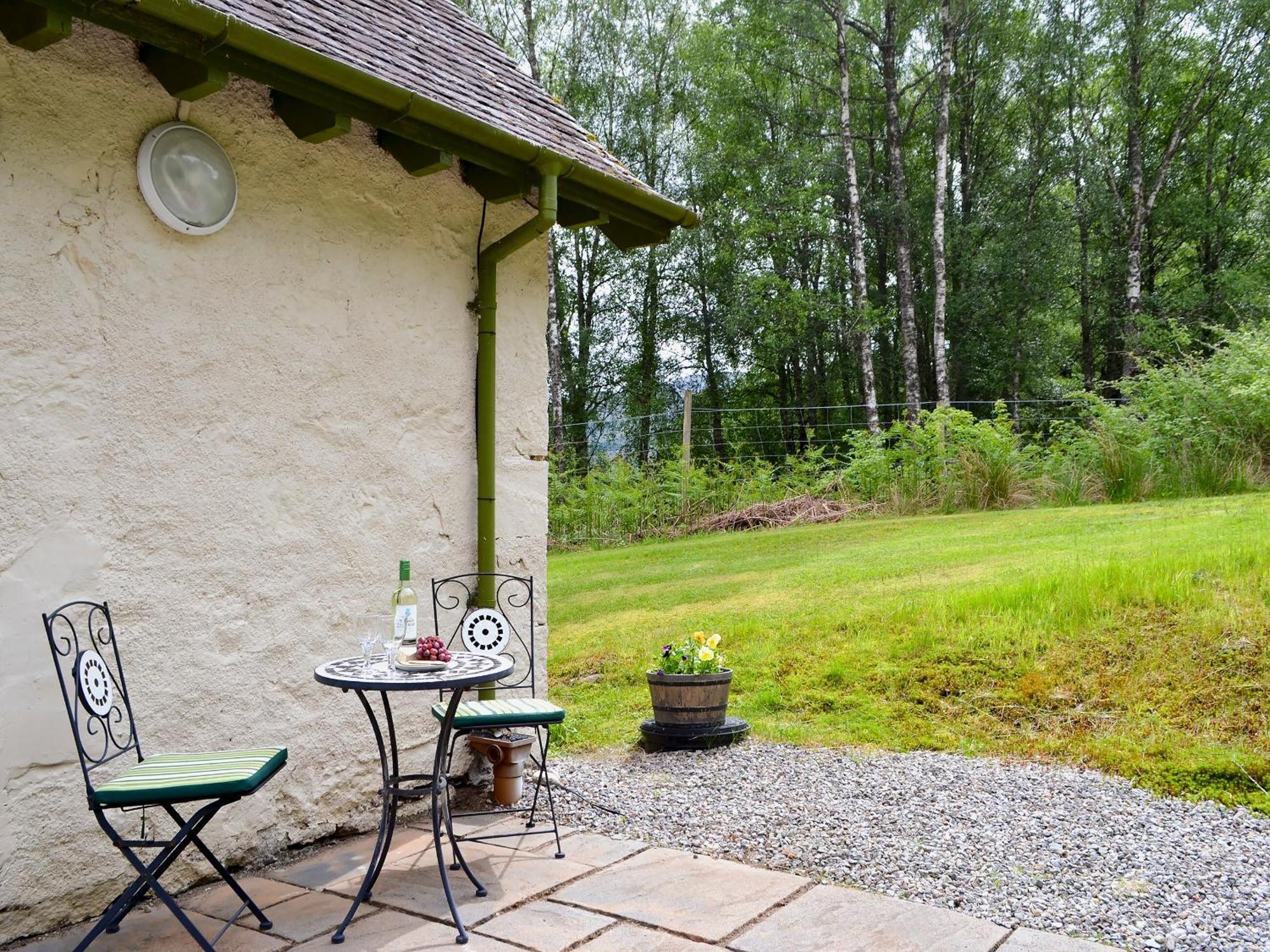 Laundry Cottage Achlain ภายนอก รูปภาพ