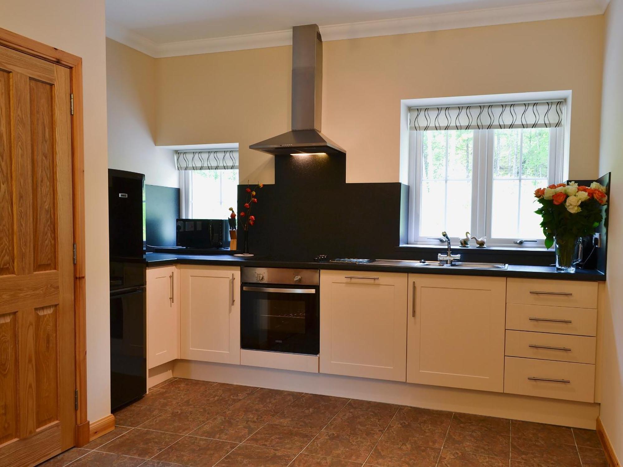 Laundry Cottage Achlain ภายนอก รูปภาพ